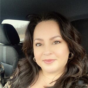 Meet your Posher, Sandra